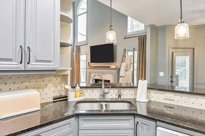 1325 Cameron Glen Drive, Marietta, GA 30062 - Photo 18