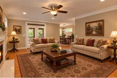 997 Longley Avenue NW, Atlanta, GA 30318 - Photo 8