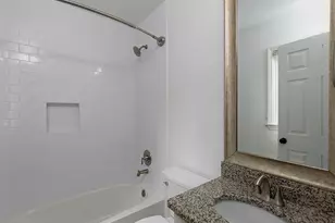 665 Falls Lake Dr, Johns Creek, GA 30022 - Photo 28