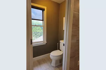 665 Falls Lake Drive, Johns Creek, GA 30022 - Photo 36