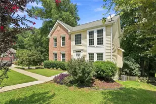 2195 Whitehall Dr NE, Marietta, GA 30066 - Photo 4