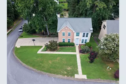 2195 Whitehall Drive NE, Marietta, GA 30066 - Photo 2