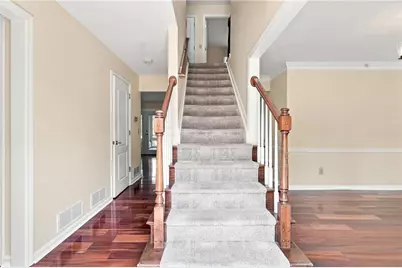 2195 Whitehall Drive NE, Marietta, GA 30066 - Photo 8