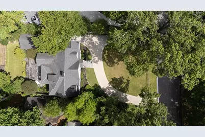 3590 Ivy Road NE, Atlanta, GA 30342 - Photo 4