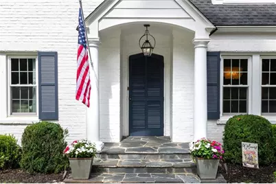 3590 Ivy Road NE, Atlanta, GA 30342 - Photo 8