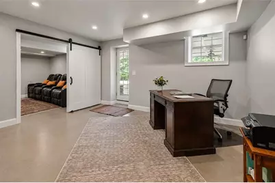 3590 Ivy Road NE, Atlanta, GA 30342 - Photo 44
