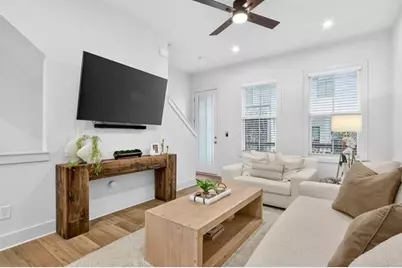 4455 Dandelion Lane, Atlanta, GA 30342 - Photo 16