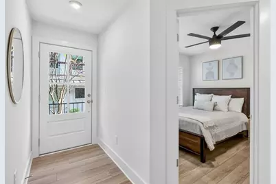 4455 Dandelion Lane, Atlanta, GA 30342 - Photo 4