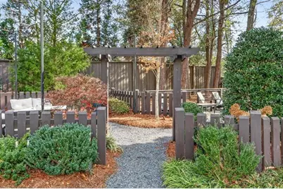 4455 Dandelion Lane, Atlanta, GA 30342 - Photo 42