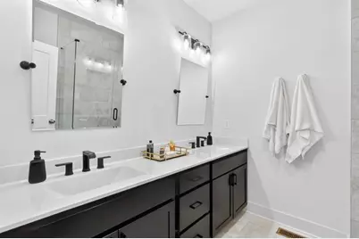 4455 Dandelion Lane, Atlanta, GA 30342 - Photo 32