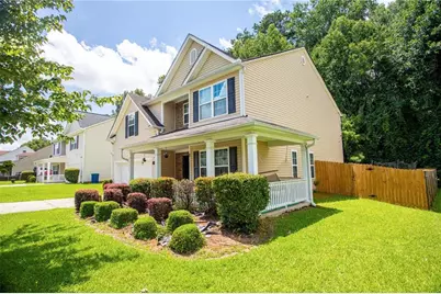 8339 Milam Loop, Fairburn, GA 30213 - Photo 4
