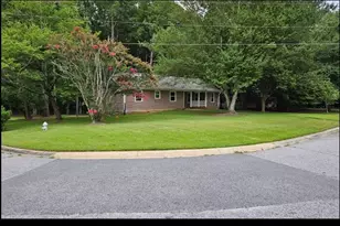 2726 Ravenwood Dr, Snellville, GA 30078 - Photo 8