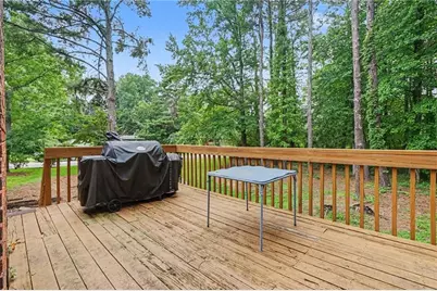 2726 Raven Wood Drive, Snellville, GA 30078 - Photo 28