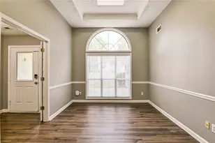 680 Trellis Pond Ct, Lawrenceville, GA 30043 - Photo 10