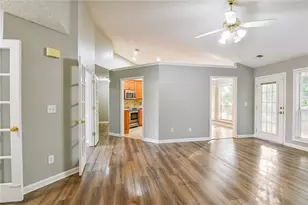 680 Trellis Pond Ct, Lawrenceville, GA 30043 - Photo 12