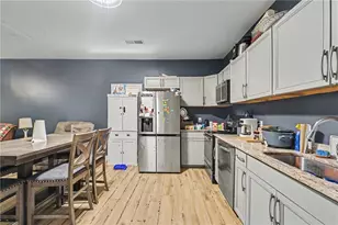104 Sargent Kennon St, Newnan, GA 30263 - Photo 6