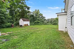 104 Sargent Kennon St, Newnan, GA 30263 - Photo 16