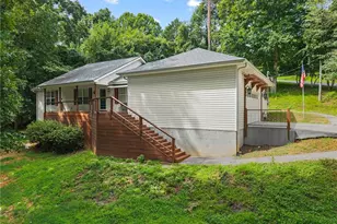 6204 Cherrywood Trail, Gainesville, GA 30506 - Photo 2