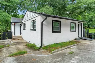 556 Cairo St NW, Atlanta, GA 30314 - Photo 4