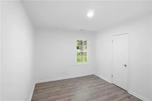 8184 Laurel Dr SW, Covington, GA 30014 - Photo 14