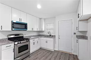8184 Laurel Dr SW, Covington, GA 30014 - Photo 6