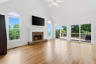2951 Summitop Ct, Marietta, GA 30066 - Photo 6