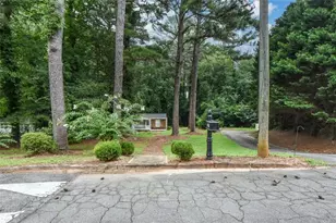 3274 Fern Dr, Tucker, GA 30084 - Photo 4