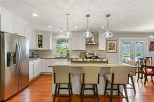 3662 Twin Oaks Dr SE, Smyrna, GA 30080 - Photo 2