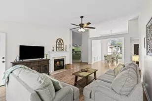 7065 Valley Landing Ct, Cumming, GA 30041 - Photo 14