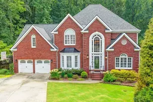 4614 Kiplin Lake Ct, Sugar Hill, GA 30518 - Photo 2