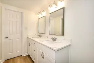 66 Lockring Dr, Lilburn, GA 30047 - Photo 28