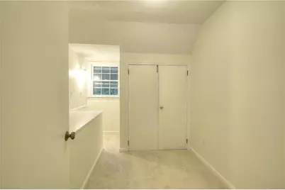 66 Lockring Drive, Lilburn, GA 30047 - Photo 18