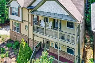 1655 Habershal Dr NW, Atlanta, GA 30318 - Photo 2