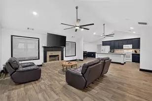 305 McMillian Ct, Winder, GA 30680 - Photo 10