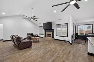 305 McMillian Ct, Winder, GA 30680 - Photo 8