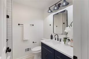 3230 Vanderbilt Ln NW, Atlanta, GA 30318 - Photo 14