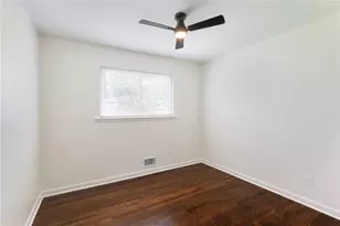 3230 Vanderbilt Ln NW, Atlanta, GA 30318 - Photo 20