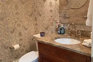 39 W Wesley Rd NW, Atlanta, GA 30305 - Photo 10