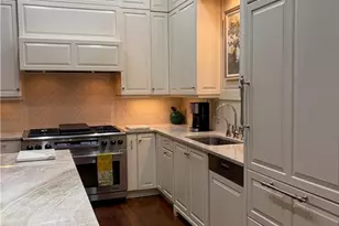 39 W Wesley Rd NW, Atlanta, GA 30305 - Photo 8