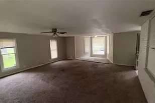 748 Greenhill Dr, Conyers, GA 30012 - Photo 2