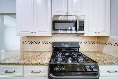 5715 Kennemore Drive, Alpharetta, GA 30004 - Photo 18
