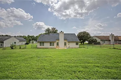 1438 Solomon Drive, Winder, GA 30680 - Photo 6