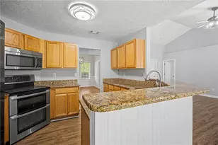 1438 Solomon Dr, Winder, GA 30680 - Photo 10