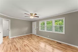 47 Cherokee Blvd, Toccoa, GA 30577 - Photo 8