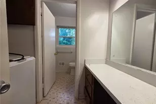 762 Lancelot Dr, Norcross, GA 30071 - Photo 14