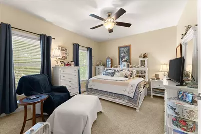 5022 Oak Farm Way, Flowery Branch, GA 30542 - Photo 8