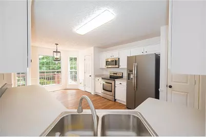 6532 Sundial Avenue, Flowery Branch, GA 30542 - Photo 10