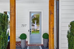 757 Bridgeview Dr, Canton, GA 30115 - Photo 6