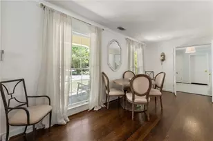 4770 Chatworth Ct, Sandy Springs, GA 30342 - Photo 10