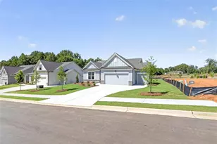 2019 Oconee Bluff Dr, Athens, GA 30601 - Photo 2